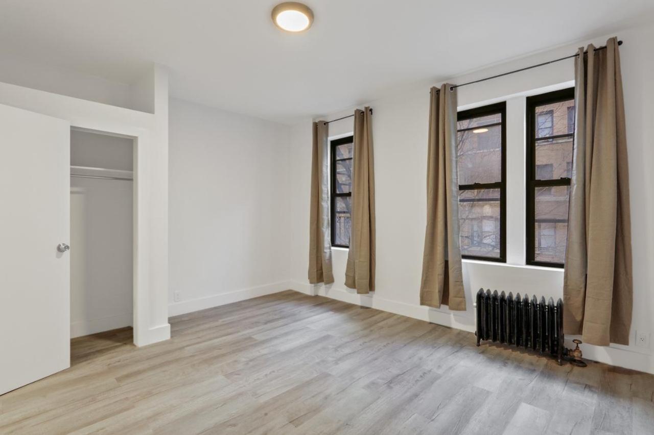 Accessible 686 Apartment New York